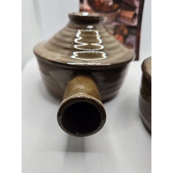 Stone Wave Microwave Cooker Set of 2 w/ Lids, 18 Recipe Book Ceramic Stoneware - Picture 6 of 15